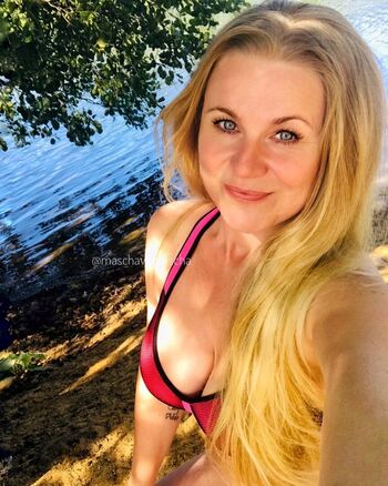Mascha Von Rascha Leaked Nude OnlyFans (Photo 23)
