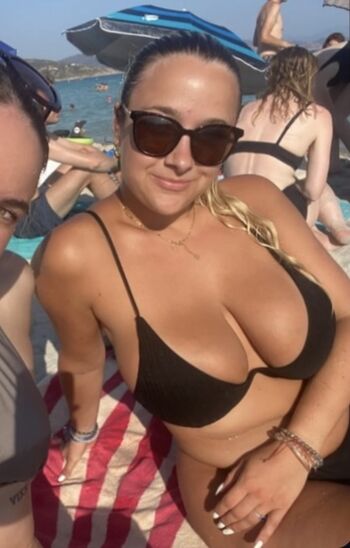 Mathildeealn Leaked Nude OnlyFans (Photo 10)