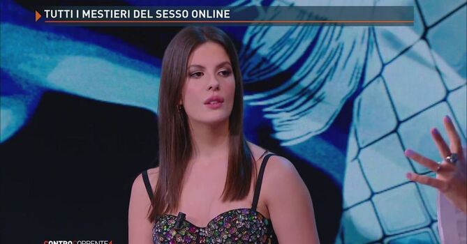 Matilde Manucci Leaked Nude OnlyFans (Photo 5)