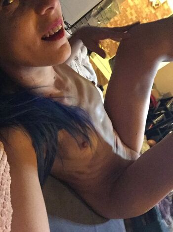 MaviSese Leaked Nude OnlyFans (Photo 4)