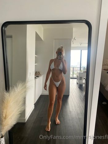 Maya Bensinger Leaked Nude OnlyFans (Photo 15)