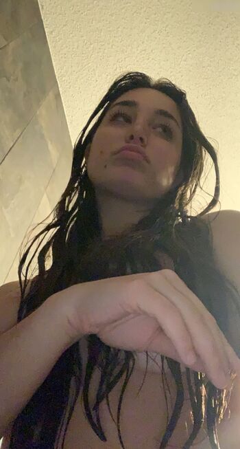 Maya Jakubowski Leaked Nude OnlyFans (Photo 25)