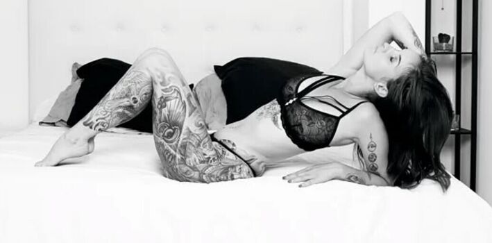 Meeldiablesse Leaked Nude OnlyFans (Photo 9)