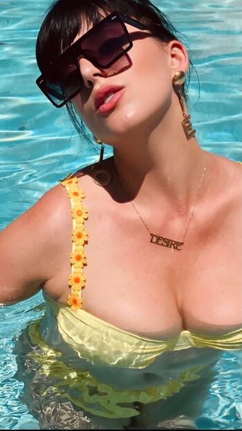 Megan Louise Leaked Nude OnlyFans (Photo 1)
