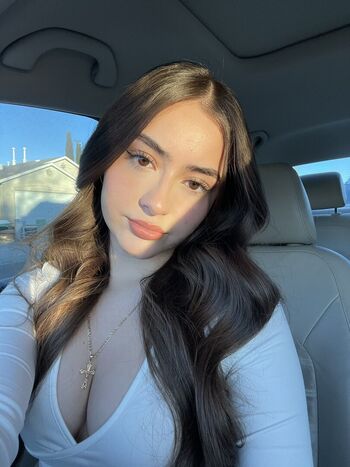 melaniee_ortizz Leaked Nude OnlyFans (Photo 3)