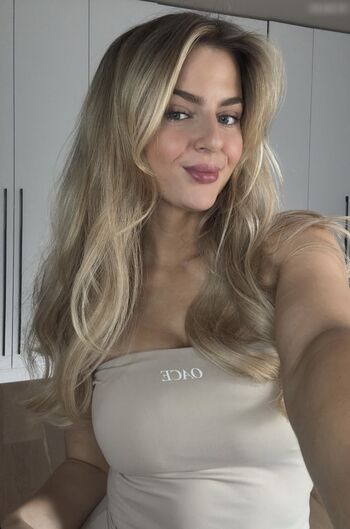 Melina.msxou Leaked Nude OnlyFans (Photo 101)