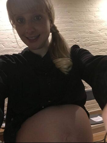 Melissa Rauch Leaked Nude OnlyFans (Photo 24)