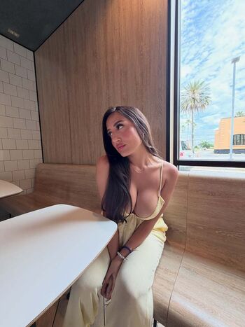Melissaway Melissawayvip Leaked Nude OnlyFans (Photo 2)