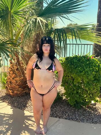 Meltyoureyelids Leaked Nude OnlyFans (Photo 7)