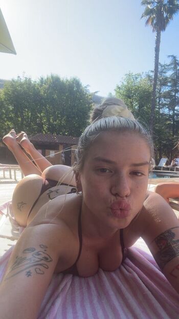 Mentltitness Leaked Nude OnlyFans (Photo 3)