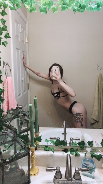 meowrosiemeow Leaked Nude OnlyFans (Photo 20)