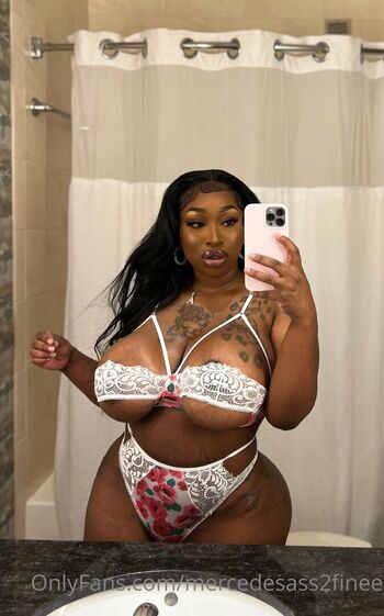 mercedesass2finee Leaked Nude OnlyFans (Photo 3)
