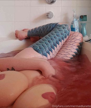 Mermaid Lunette Leaked Nude OnlyFans (Photo 18)