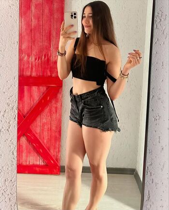 Merve Elmas Leaked Nude OnlyFans (Photo 107)