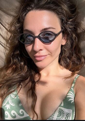Merve Ozkaynak Leaked Nude OnlyFans (Photo 1)