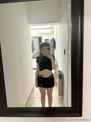 MewSlut