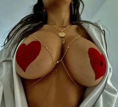 Mia Khalifa