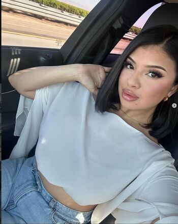 mia_krystal Leaked Nude OnlyFans (Photo 9)