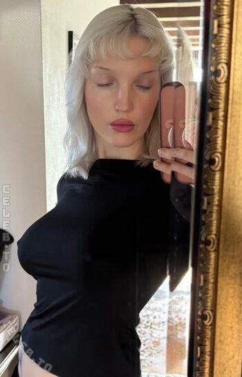 Mia Morgan Leaked Nude OnlyFans (Photo 3)