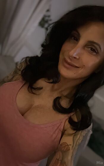 Mia75