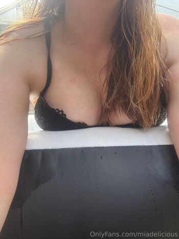miadelicious Leaked Nude OnlyFans (Photo 26)