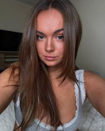 miahartfree Leaked Nude OnlyFans (Photo 17)