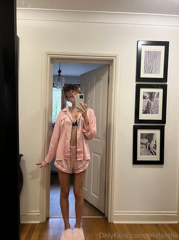 mialarelle Leaked Nude OnlyFans (Photo 82)