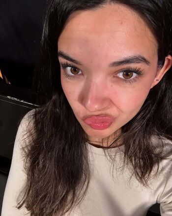Michelle Mendizábal Leaked Nude OnlyFans (Photo 4)