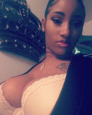 michellewalker000 Leaked Nude OnlyFans (Photo 18)
