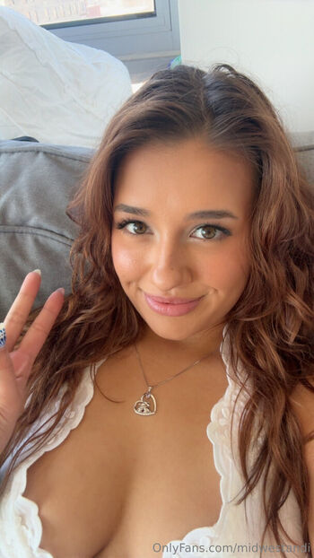 midwestandi Leaked Nude OnlyFans (Photo 21)