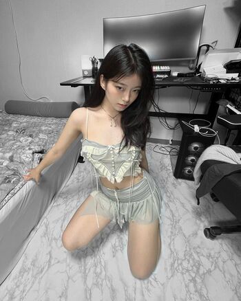 Mihye Leaked Nude OnlyFans (Photo 10)