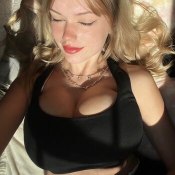 Mikahhlynn