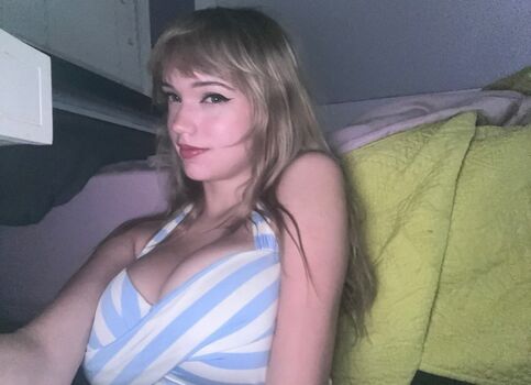 Mikahhlynn