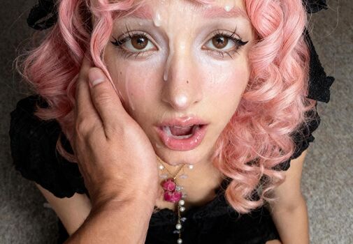 Mikan Mandarin Leaked Nude OnlyFans (Photo 9)