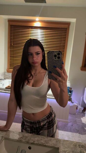 Mikayla Campinos