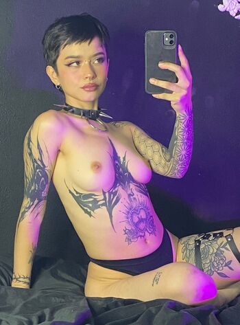 Milaxfairyy Leaked Nude OnlyFans (Photo 35)