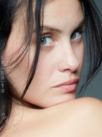 Milena Smit Leaked Nude OnlyFans (Photo 4)