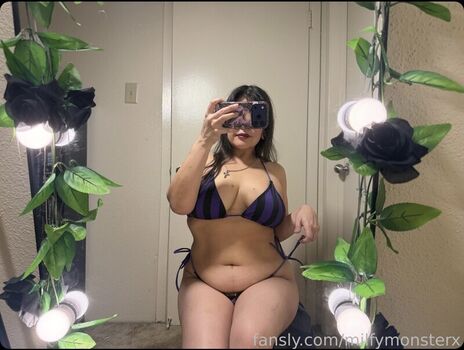 MilfyIdiot Leaked Nude OnlyFans (Photo 1)
