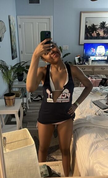 Milfykayla Leaked Nude OnlyFans (Photo 3)