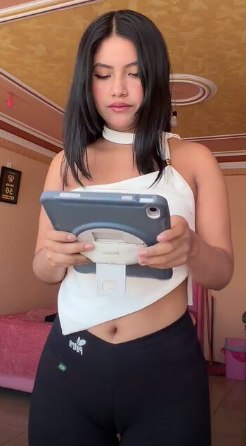 Mily Gonzales Leaked Nude OnlyFans (Photo 3)