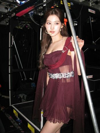 Minatozaki Sana