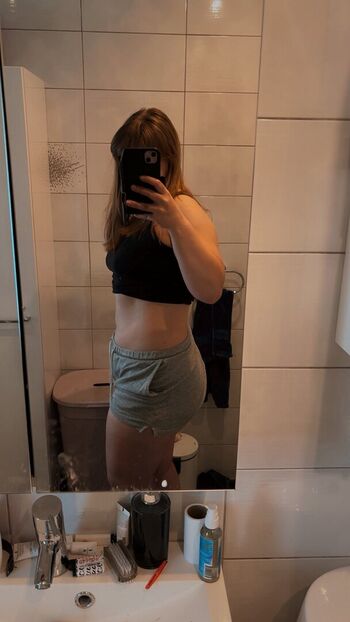 minawawaw Leaked Nude OnlyFans (Photo 10)