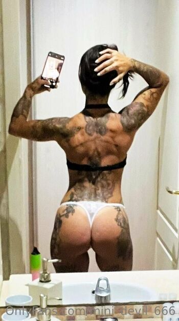 mini_devil_666 Leaked Nude OnlyFans (Photo 101)