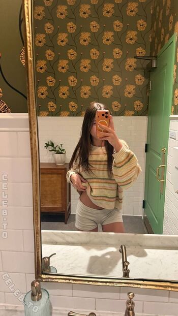 Minicaryn Leaked Nude OnlyFans (Photo 17)