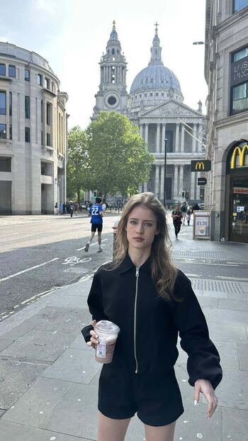 mira.004 Leaked Nude OnlyFans (Photo 67)