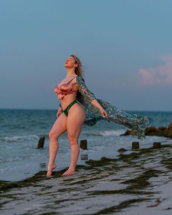 Miranda Cohen Leaked Nude OnlyFans (Photo 12)