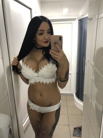 miss_lv Leaked Nude OnlyFans (Photo 9)