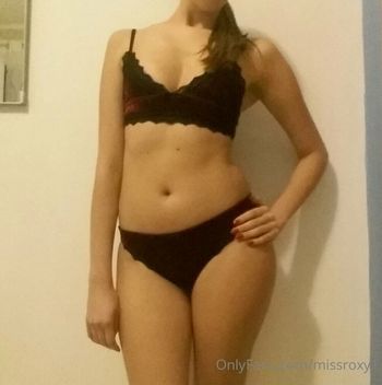 missroxy1 Leaked Nude OnlyFans (Photo 8)