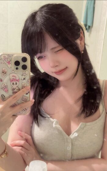 miu_cosplayer