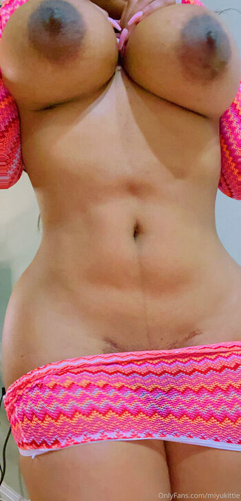 Miyukittie Leaked Nude OnlyFans (Photo 24)